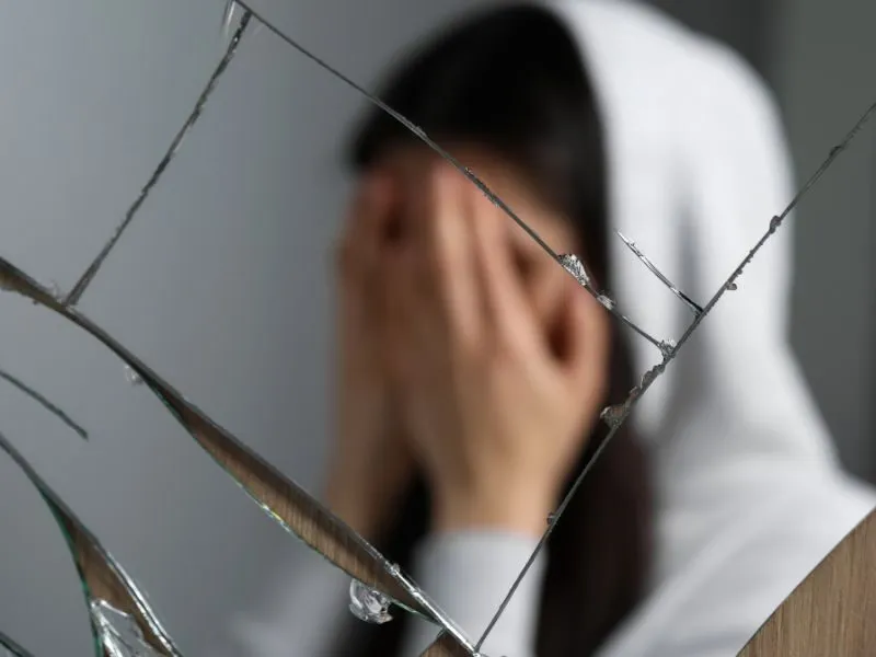 Chiêm bao thấy gương vỡ đánh đề số mấy?
