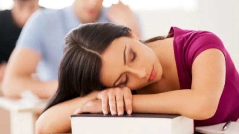 Con số may mắn liên quan đến nằm mơ thấy thi cử